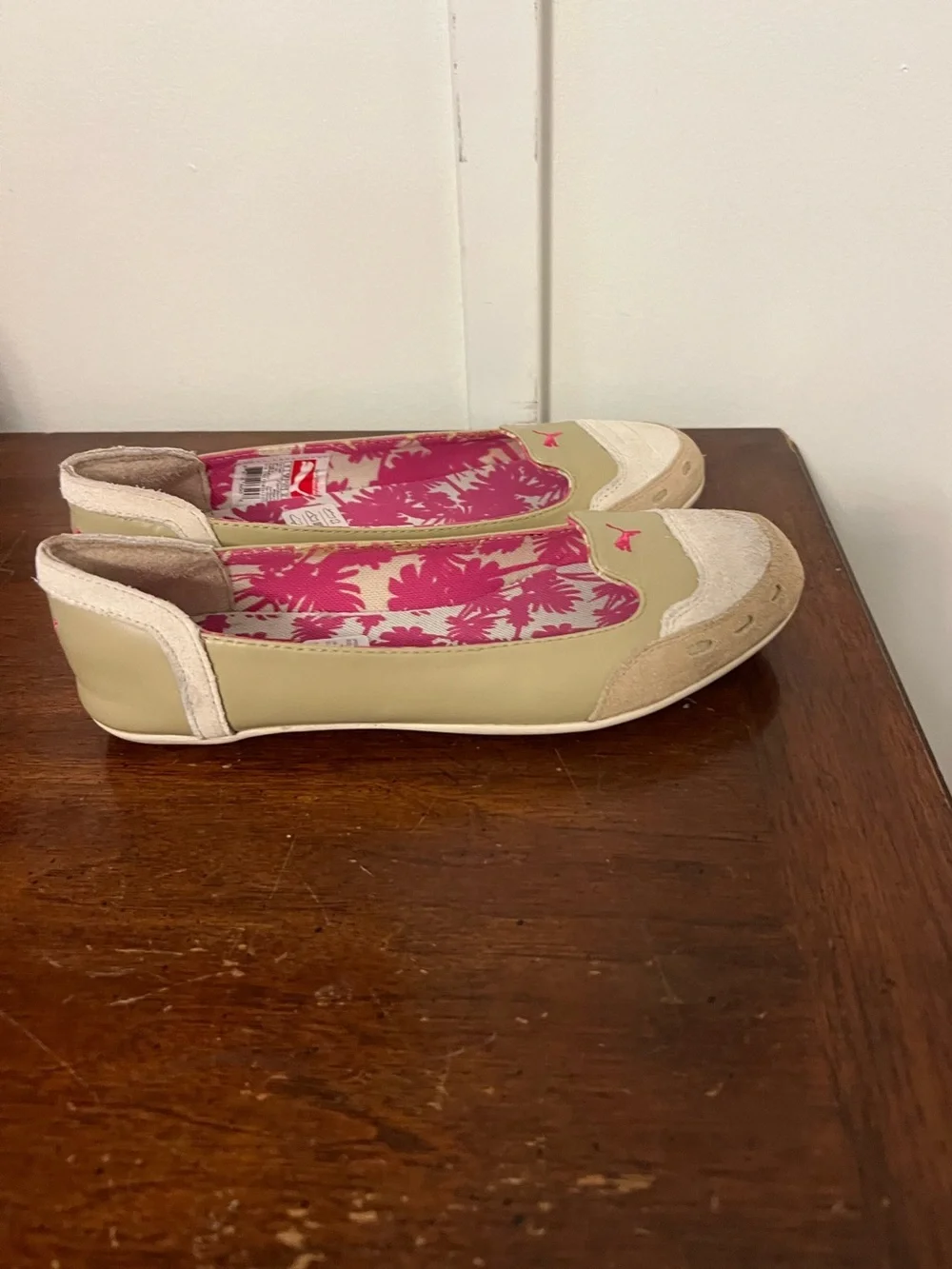 Puma Beige and Pink Floral-Lined Slip-On Flats size 7.5